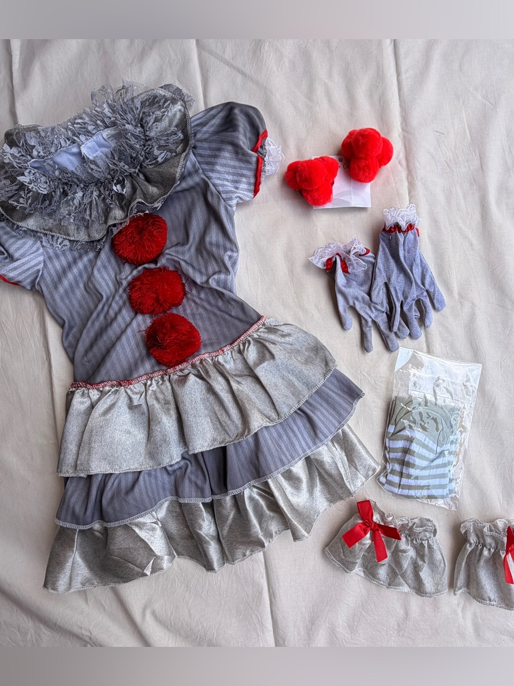Girls Pennywise Evil Clown Halloween Costume Dress with Accessories